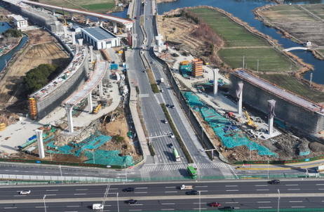 冠航螺旋千斤顶